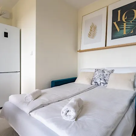 Apartmán Stylish By Bookinghost